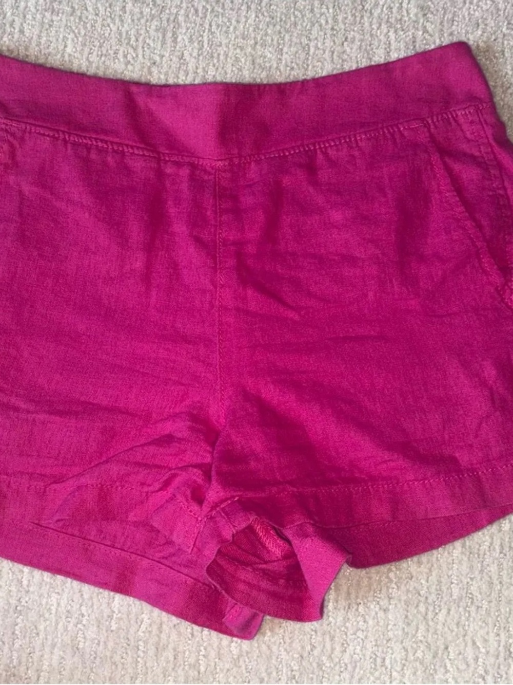 GAP Women’s Fuchsia High-Waist Linen-Blend Shorts